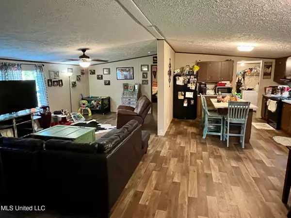 Petal, MS 39465,959 Old River Road