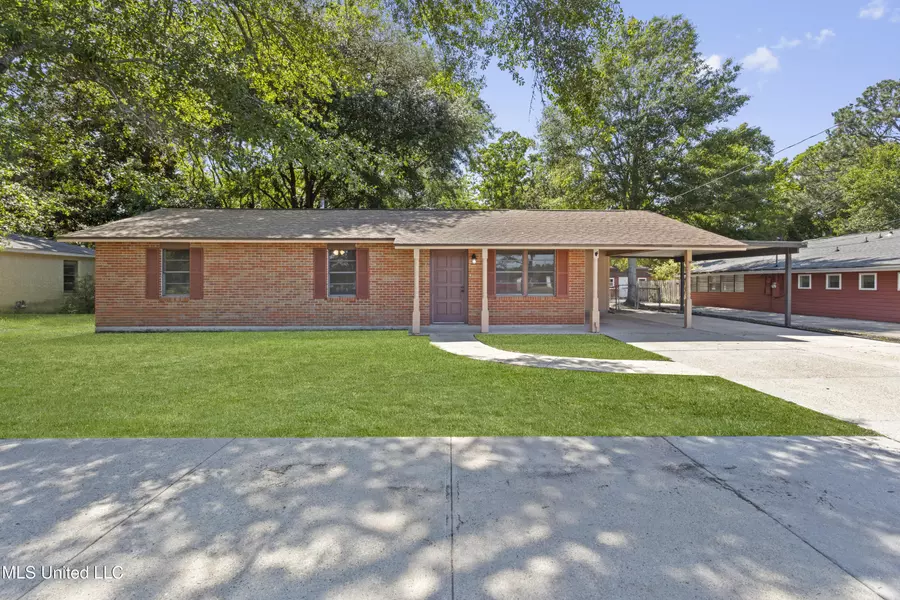 449 Klondyke Road, Long Beach, MS 39560