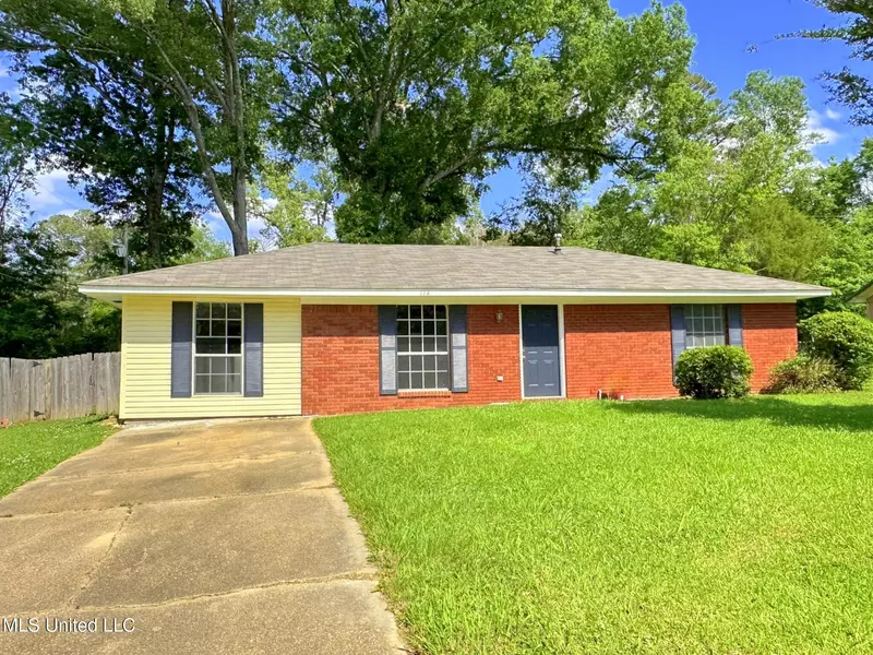 114 Leland Street, Pearl, MS 39208
