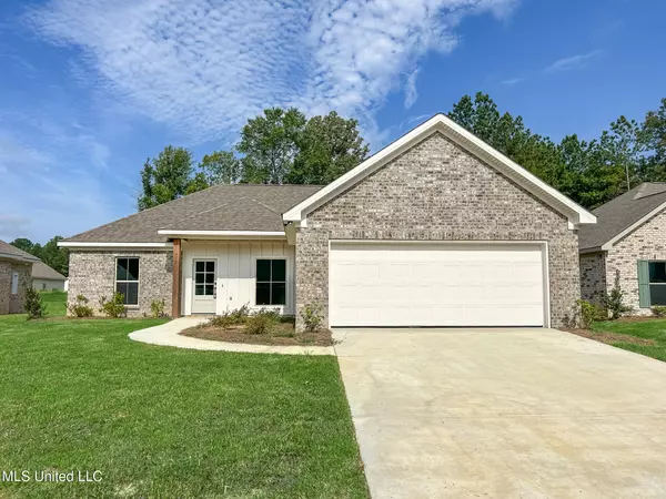 Pearl, MS 39208,970 Riverside Lane