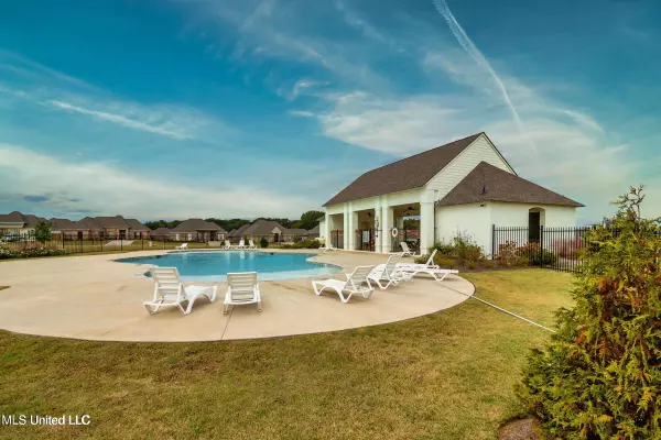 Canton, MS 39046,492 Aurora Circle