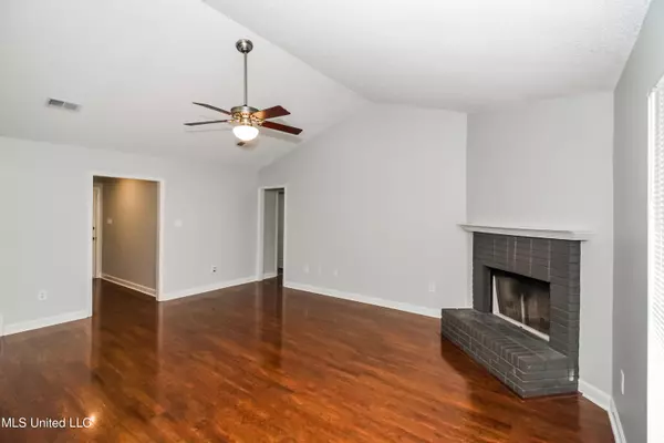 Horn Lake, MS 38637,7260 Dunbarton Drive