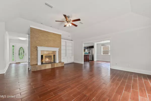 Ocean Springs, MS 39564,105 Laurie Court