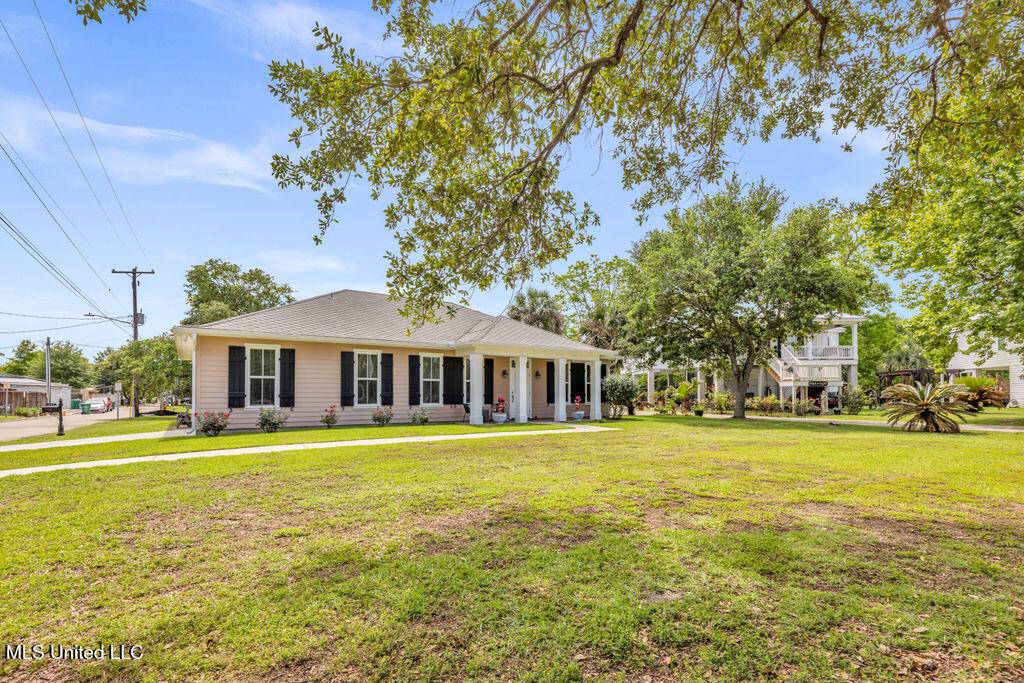 Bay Saint Louis, MS 39520,234 Keller Street