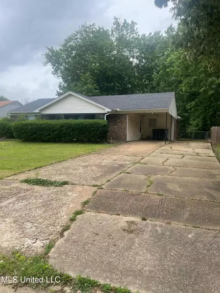 754 Valley Springs Drive, Southaven, MS 38671