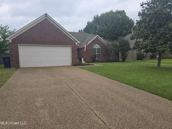 Olive Branch, MS 38654,10708 Wyckford Drive Drive