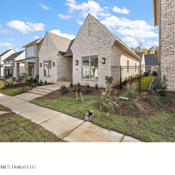 Madison, MS 39110,113 Water Street