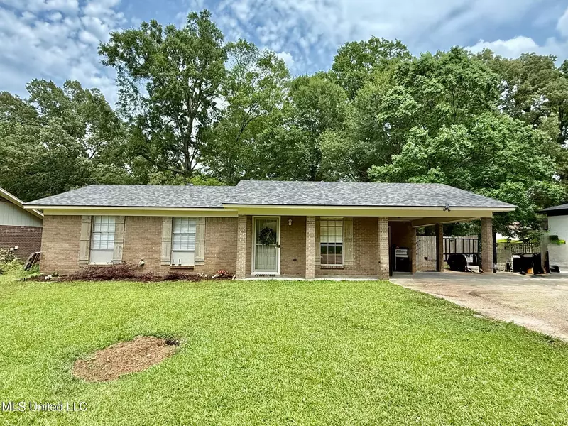 412 Monica Lane, Pearl, MS 39208