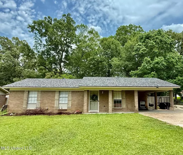 Pearl, MS 39208,412 Monica Lane