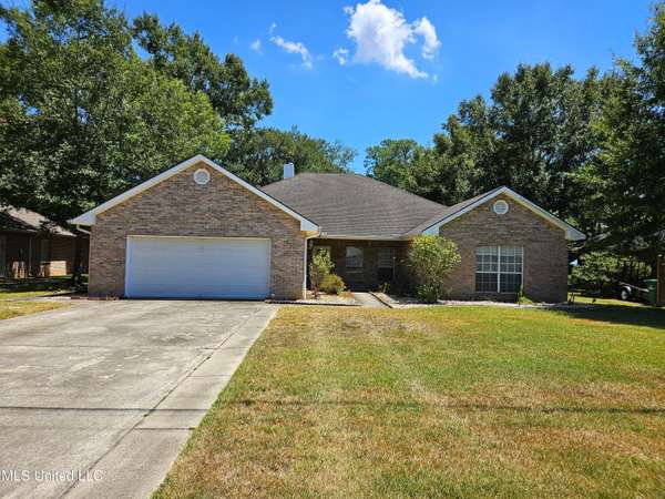 74607 N Diamondhead Drive, Diamondhead, MS 39525