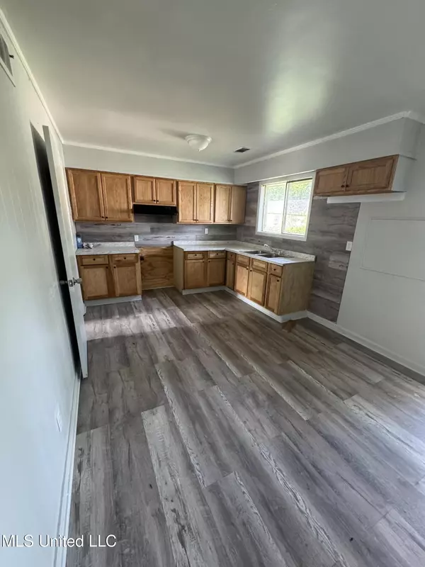 Greenville, MS 38703,729 Kerry Street