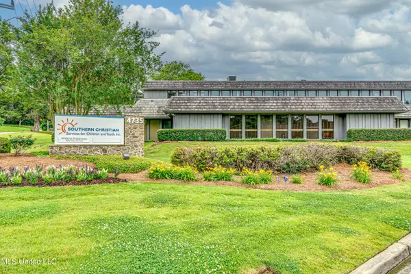 4735 Old Canton Road #108, Jackson, MS 39211