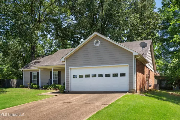 Southaven, MS 38671,453 Cherry Tree Lane