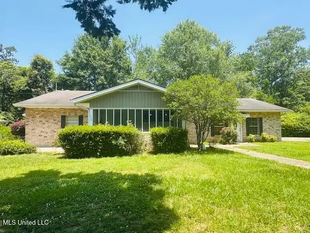 Picayune, MS 39466,1561 Section Line Road