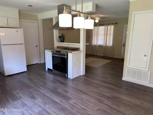 Gulfport, MS 39503,11086 E Taylor Road