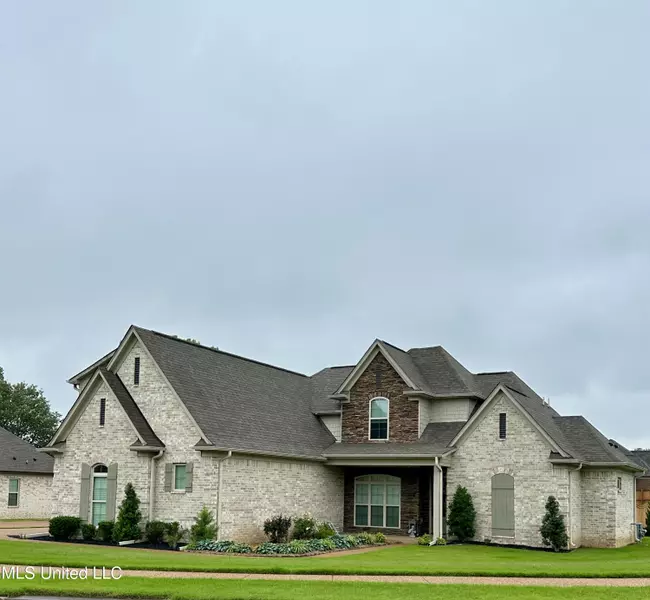 4049 Courtyard Drive, Southaven, MS 38671