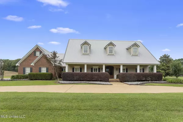 1600 Wright Road, Raymond, MS 39154