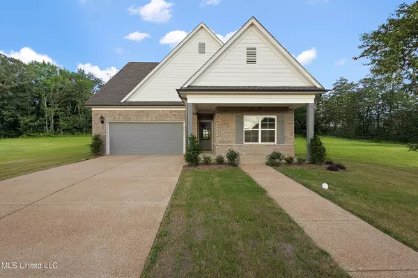 6360 Acorn Way, Walls, MS 38680