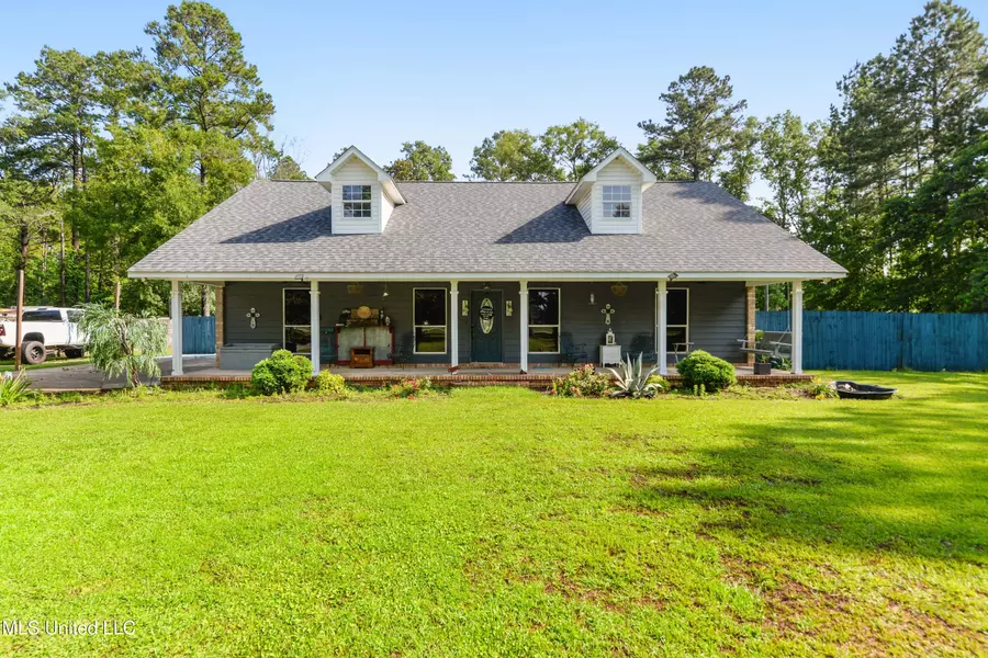 6117 Tanner Williams Road, Lucedale, MS 39452