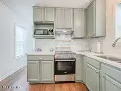 Pass Christian, MS 39571,215 E Second Street #35