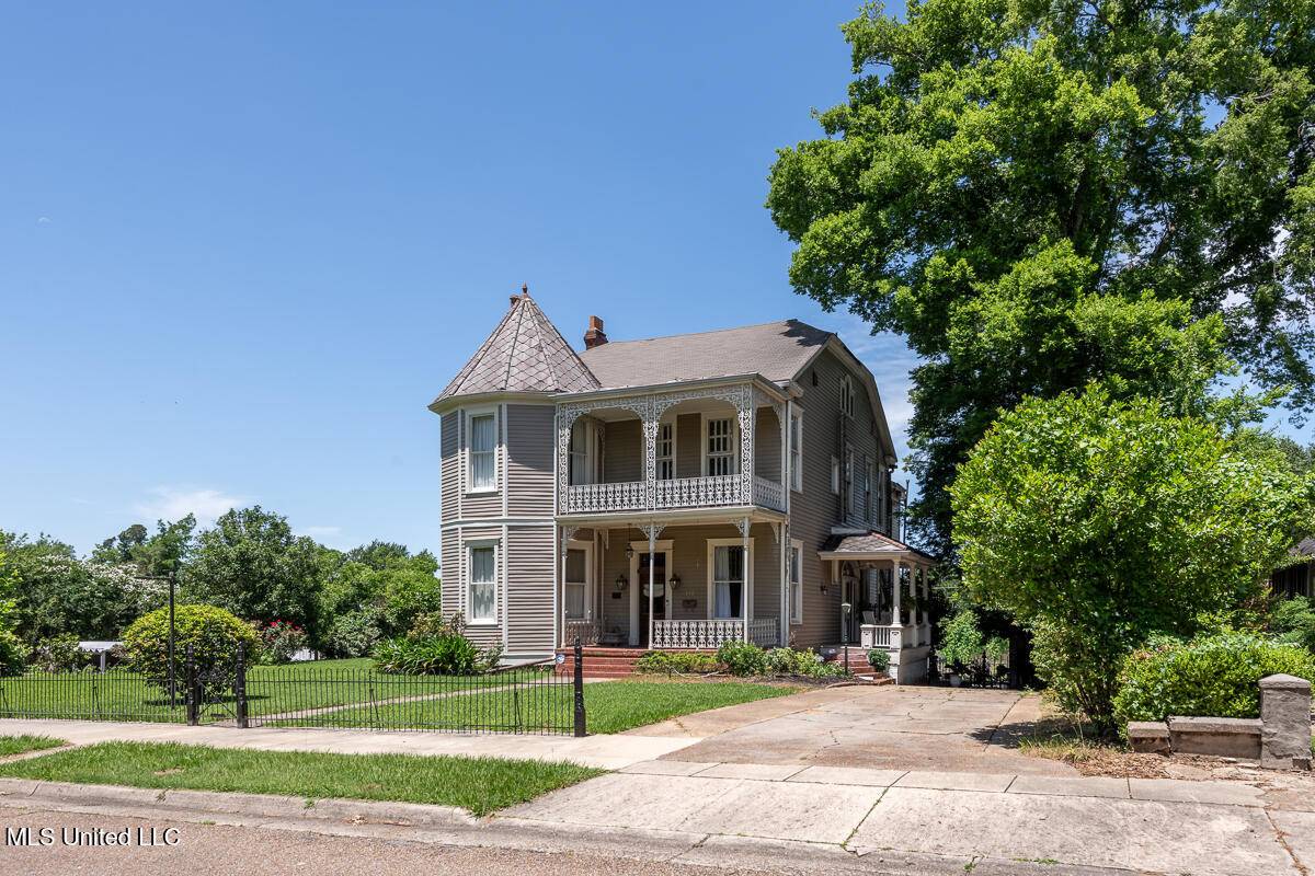212 Linton Avenue, Natchez, MS 39120
