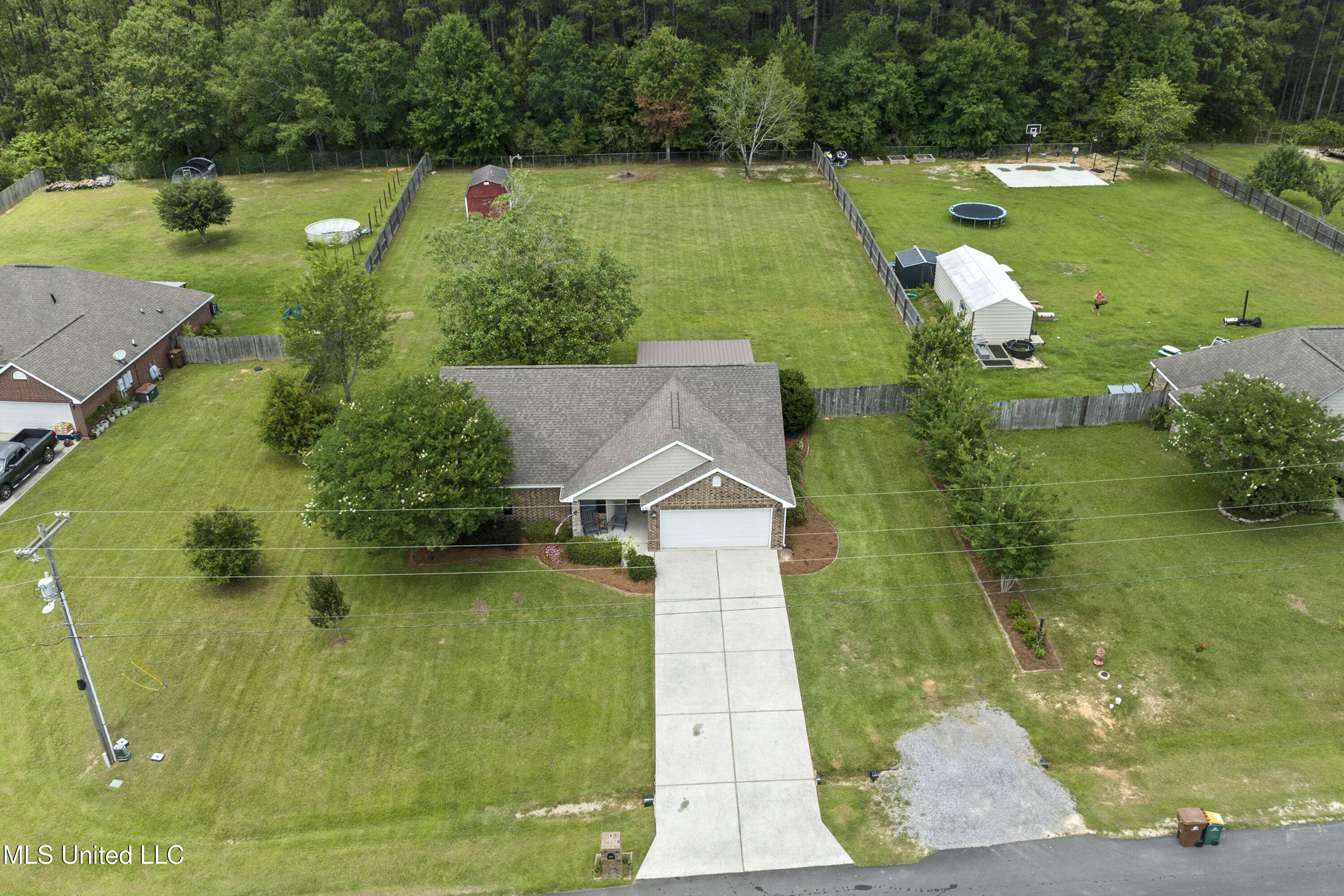 Saucier, MS 39574,21380 E Edgewood Drive