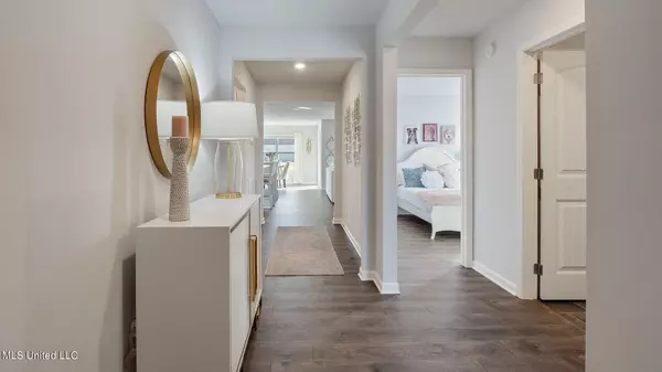 Byhalia, MS 38611,38 Silo Lane