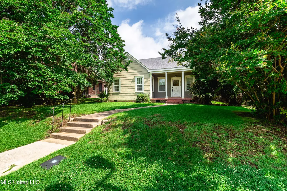 Jackson, MS 39202,1004 Fortification Street