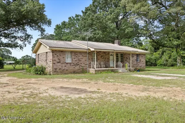 Brooklyn, MS 39425,446 Snider Road