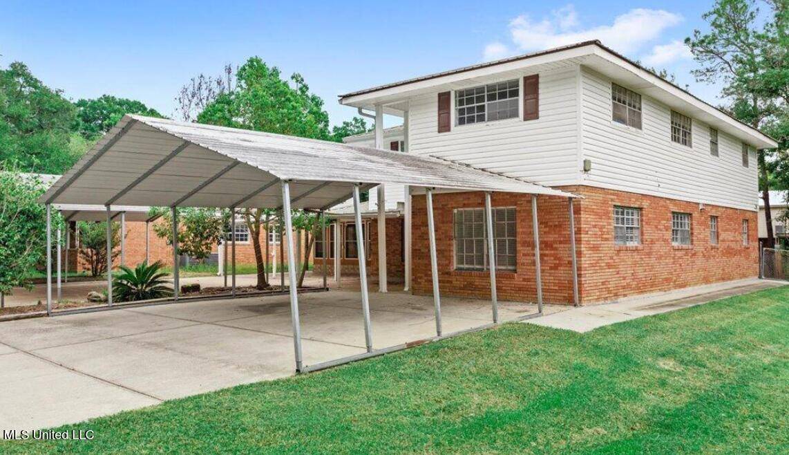 4000 Oak Avenue, Gulfport, MS 39507