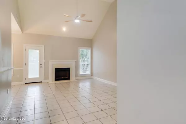 Biloxi, MS 39531,2616 Rue Palafox