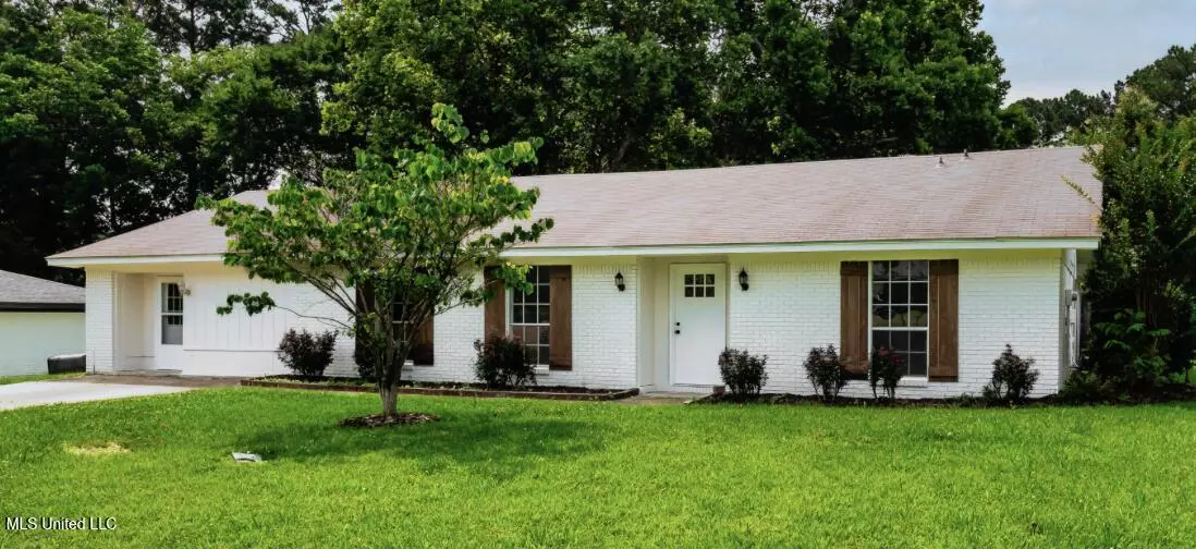 18 Crossgates Drive, Brandon, MS 39042