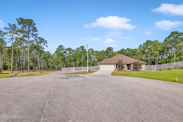 Gulfport, MS 39503,14911 Camp Lane