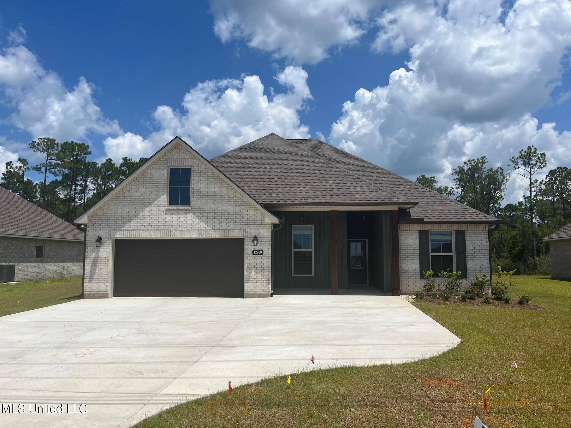12200 Walker Road, Ocean Springs, MS 39564