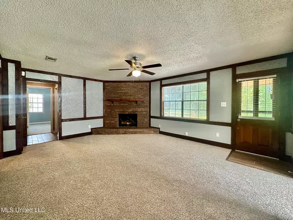 Southaven, MS 38671,488 White Ash Drive