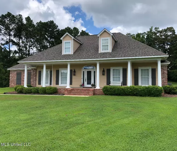 Flowood, MS 39232,207 Wisteria Court