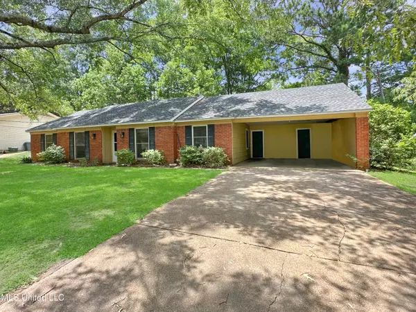 1008 Normandy Drive, Clinton, MS 39056