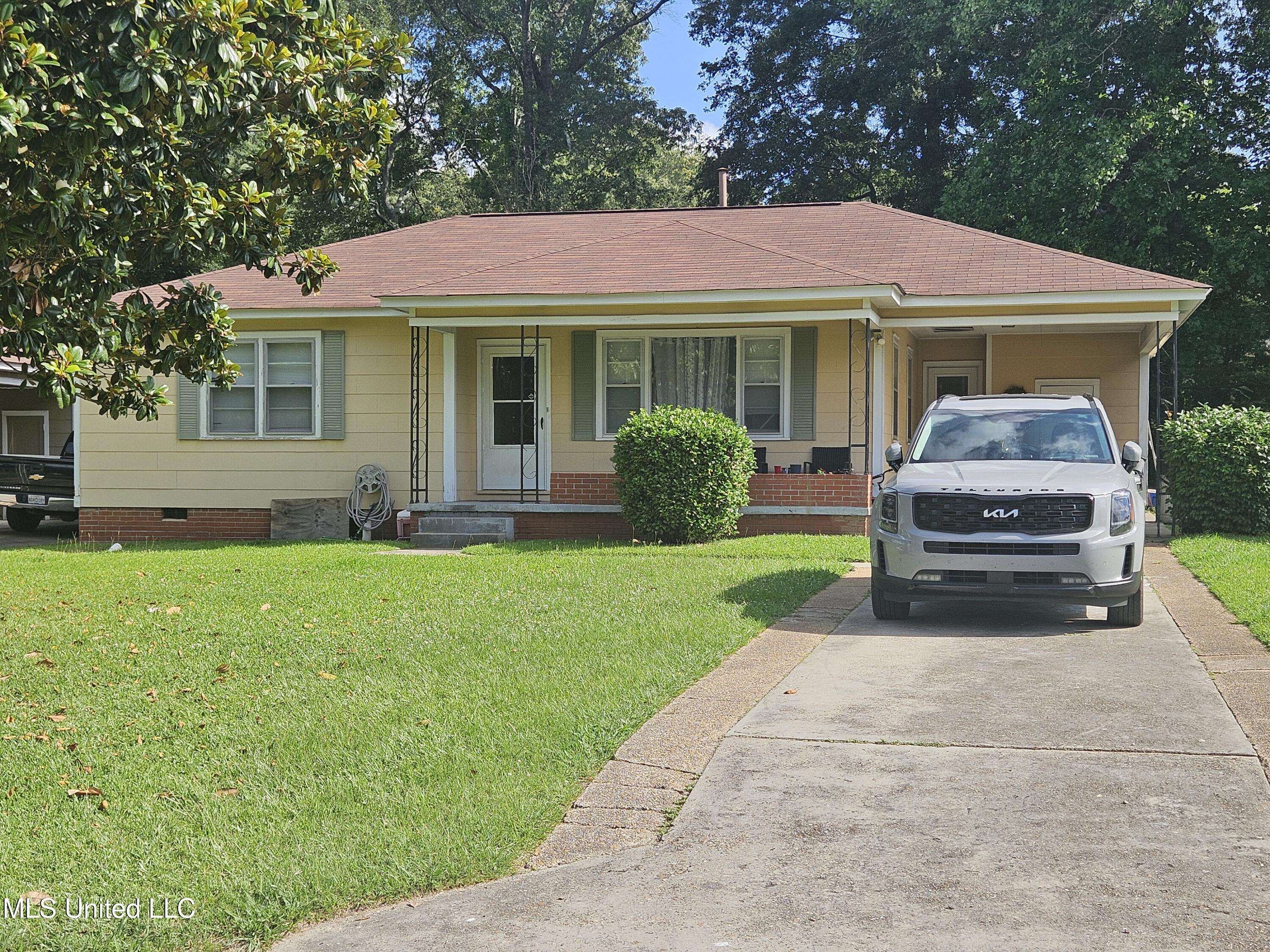 2150 Second Street, Natchez, MS 39120