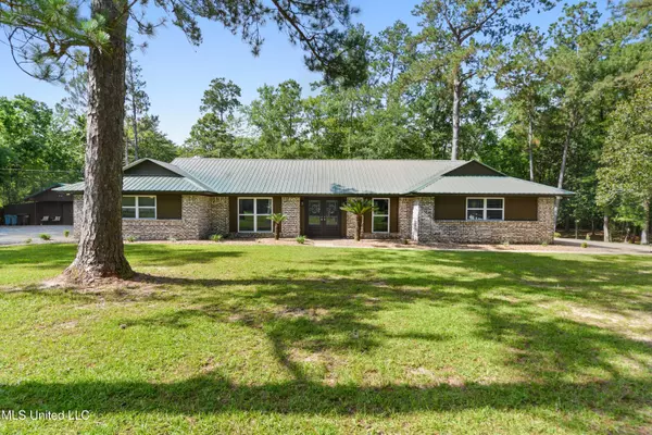 17508 John Cumbest Road, Moss Point, MS 39562