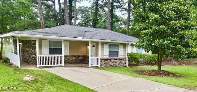805 Choctaw Drive, Laurel, MS 39440