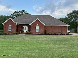 104 Leslie Drive, Senatobia, MS 38668