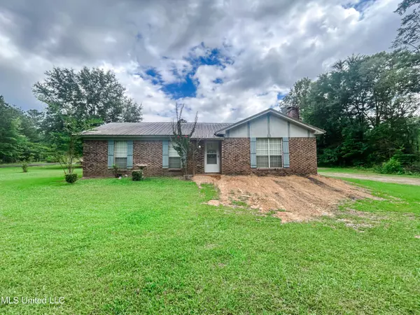 2132 Rhymes Road, Crystal Springs, MS 39059
