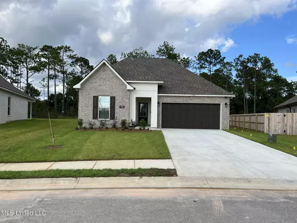 Ocean Springs, MS 39564,7712 Claymont Circle