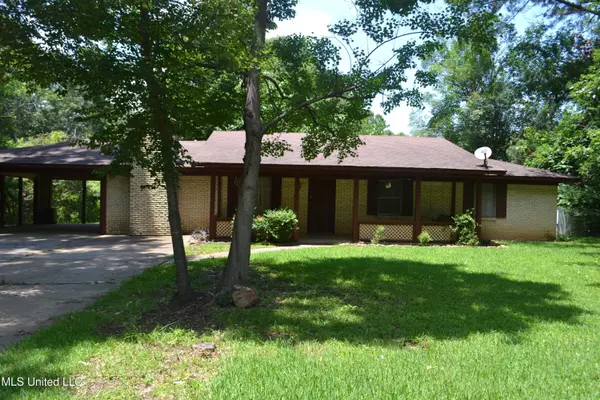Ridgeland, MS 39157,236 E Moon Street