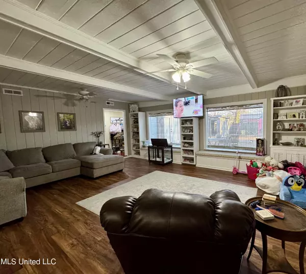 Cleveland, MS 38732,1009 Avery Street