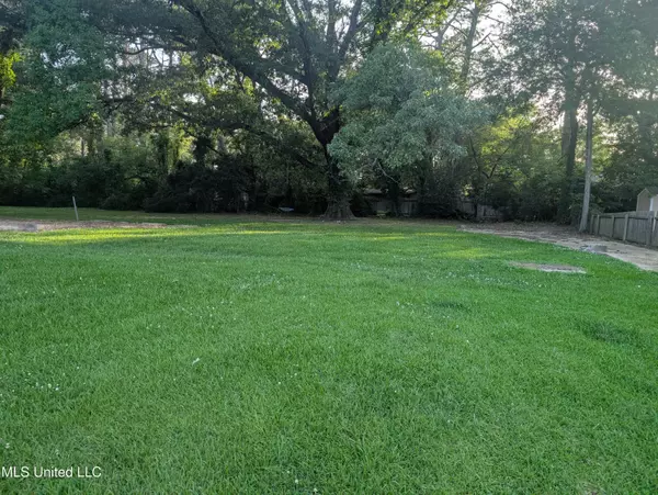 Jackson, MS 39212,0 Greenview Drive