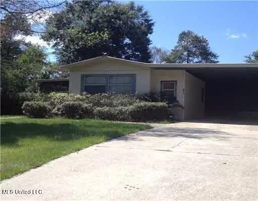 Ocean Springs, MS 39564,2517 N 9th Street