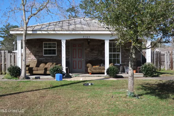 9529 Smith Avenue, Vancleave, MS 39565