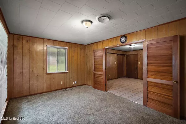 Hazlehurst, MS 39083,308 Asbury Drive