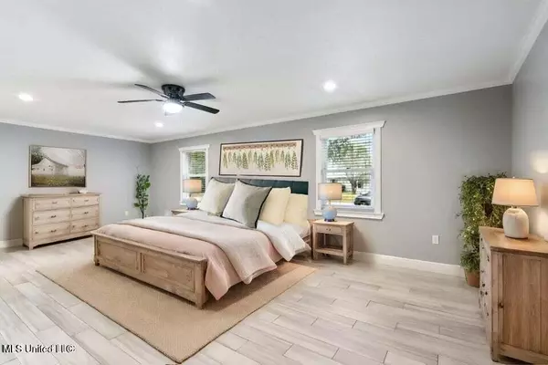 Pass Christian, MS 39571,548 Royal Oak Drive